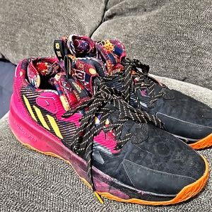 Chinese new year dame 8 adidas sneakers size 9 mens